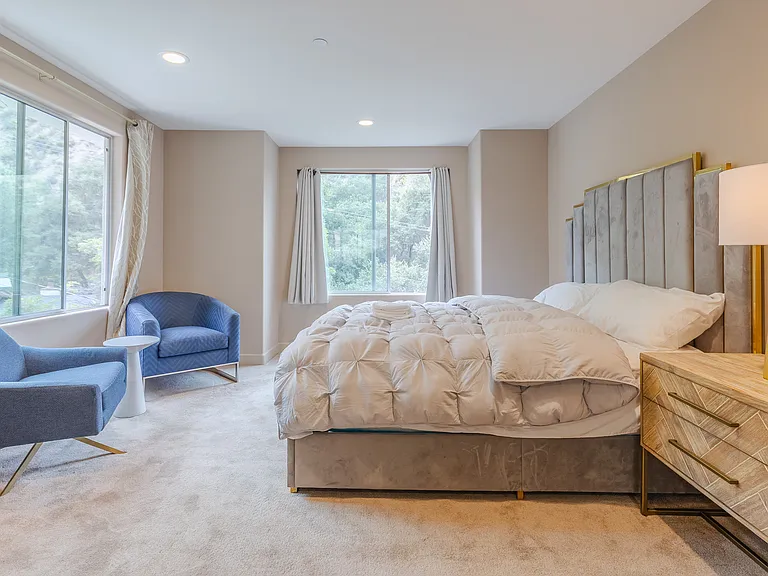 2073 Pasadena Glen Rd — Photo 35