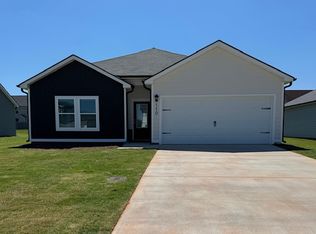 110 Monroe Ct, Byron, GA 31008