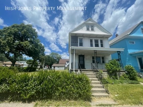 1784 William St #1