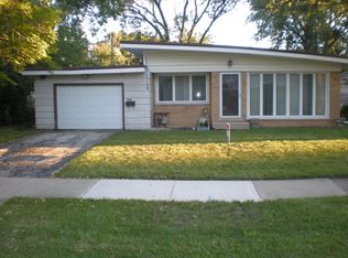 7435 Foster St, Morton Grove, IL 60053
