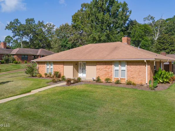 37 Sunline Dr, Brandon, MS 39042