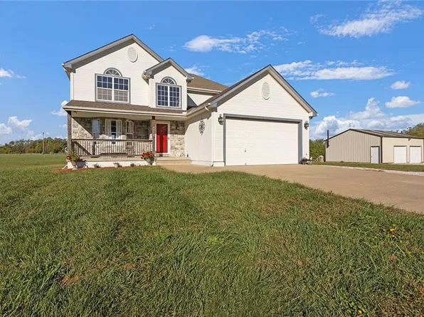 4373 Hackberry Ln, Bates City, MO 64011