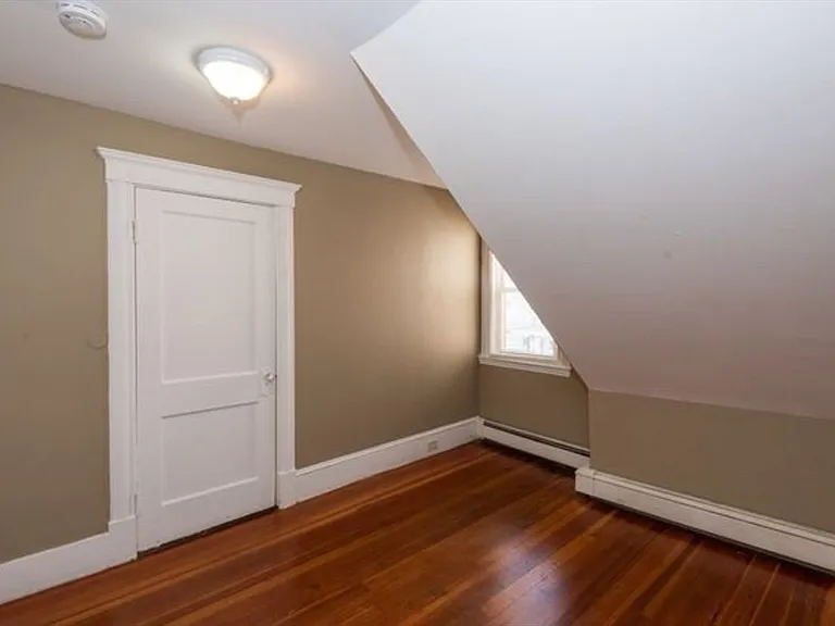 26-28 Salem St #3 — Photo 9