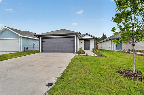 1413 Brook Ln Photo 1