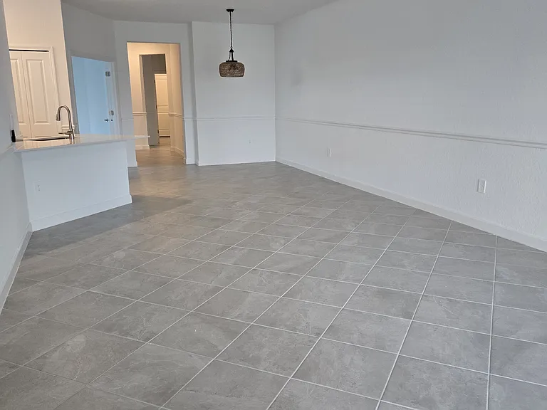 8077 Shore Lake Dr — Photo 7
