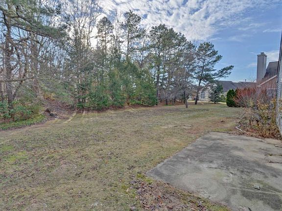 3rd image of 2437 Crisfield St