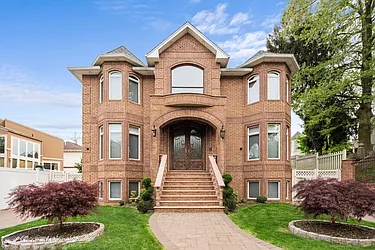 112 Saint George Road 
