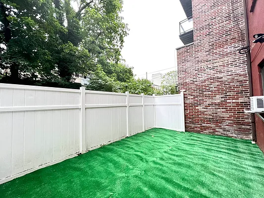 Rented by Nolita Group | media 2