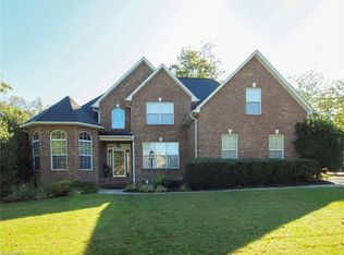 1109 Dogwood Ln, Archdale, NC 27263