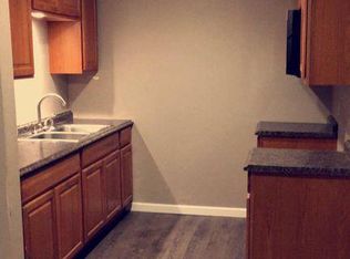 1119 Burkett St #A, Taylor, TX 76574