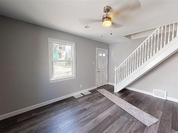 2nd image of 676 Emerson Dr