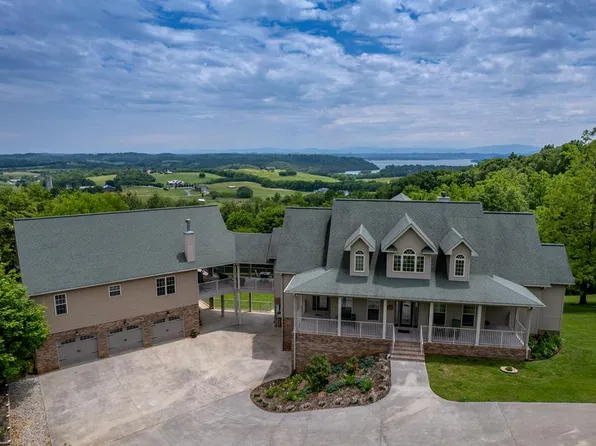 2842 Homestead Dr, White Pine, TN 37890