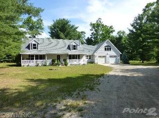 6960 E Wever Rd, Fountain, MI 49410