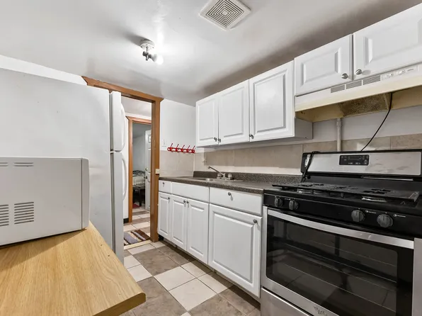 1271 Bushwick Avenue image 2 of 12