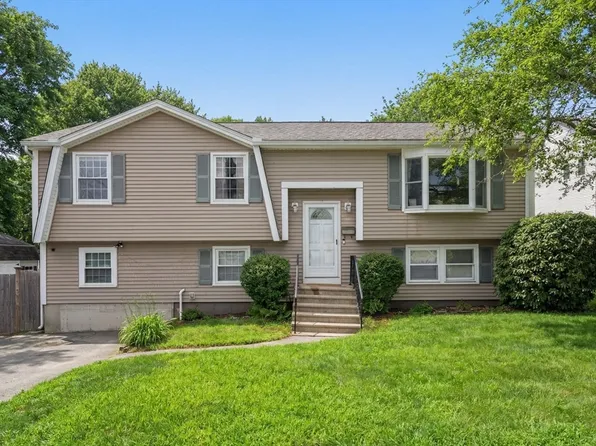 44 Pearl St, Woburn, MA 01801