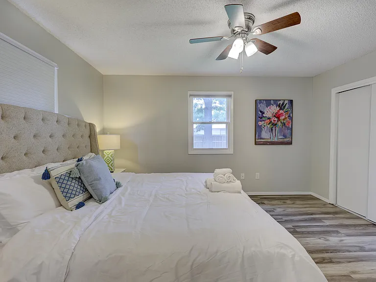1116 Roosevelt Ave — Photo 7