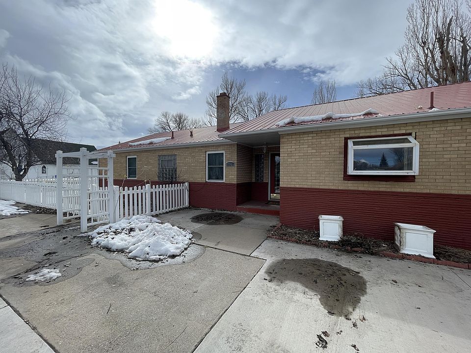 104 N 3rd St, Encampment, WY 82331 Zillow