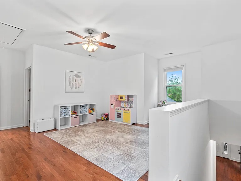51 Stocker Dr — Photo 57