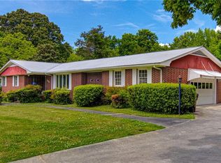 836 Old Winston Rd, High Point, NC 27265