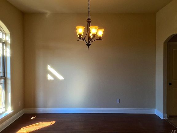 2nd image of 1544 Kais St
