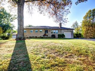 5402 Saint Gabriel Ln, Louisville, KY 40291