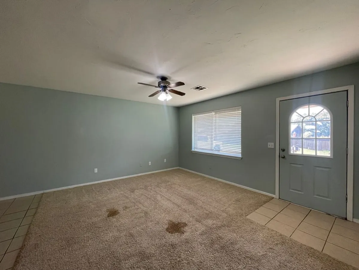 Building Photo - 138 Ridgeline Dr #138