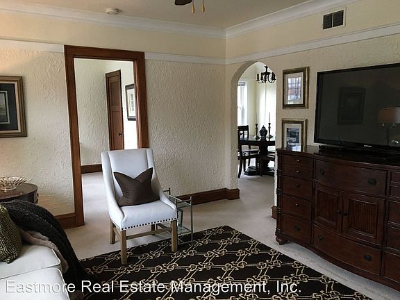 3rd image of 1804 E Elmdale Ct APT C2