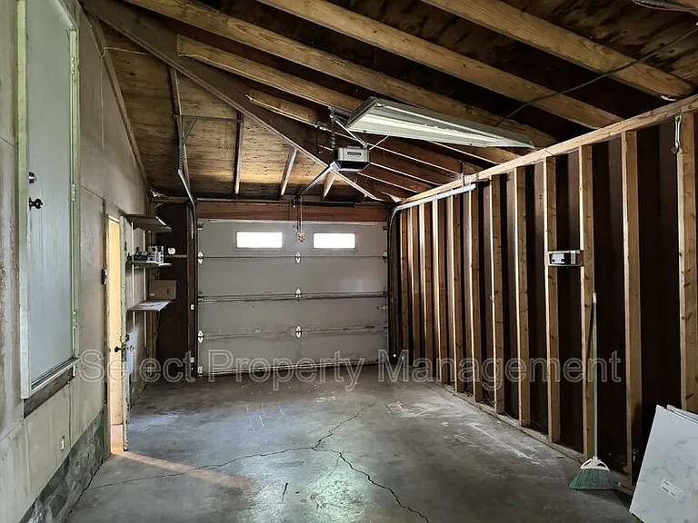 223 W Woodland Ave #1 — Photo 21