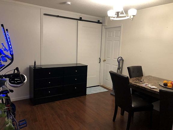 4th image of 3085 Primrose Ln #102