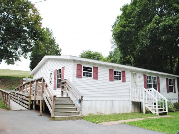 975 Hope Ave, Lititz, PA 17543
