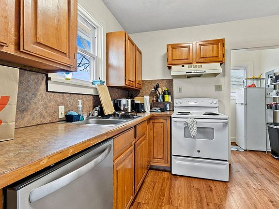 5th image of 531 S Whitcomb St