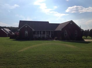 17 West Dr, Fyffe, AL 35971