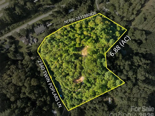 2340 Twin Poplars Ln, Lenoir, NC 28645