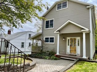 12 Liberty St, Bloomfield, NJ 07003