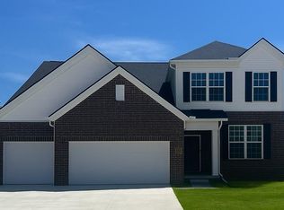 51341 Deerbrook Dr, Macomb, MI 48042