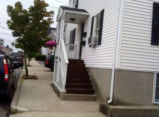 9 Lothrop St #1, Beverly, MA 01915