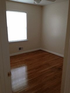 4th image of 7804 Bramble Ln