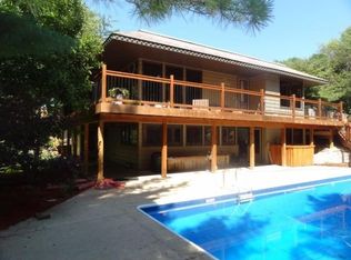 2032 Eastwood Ave, Janesville, WI 53545