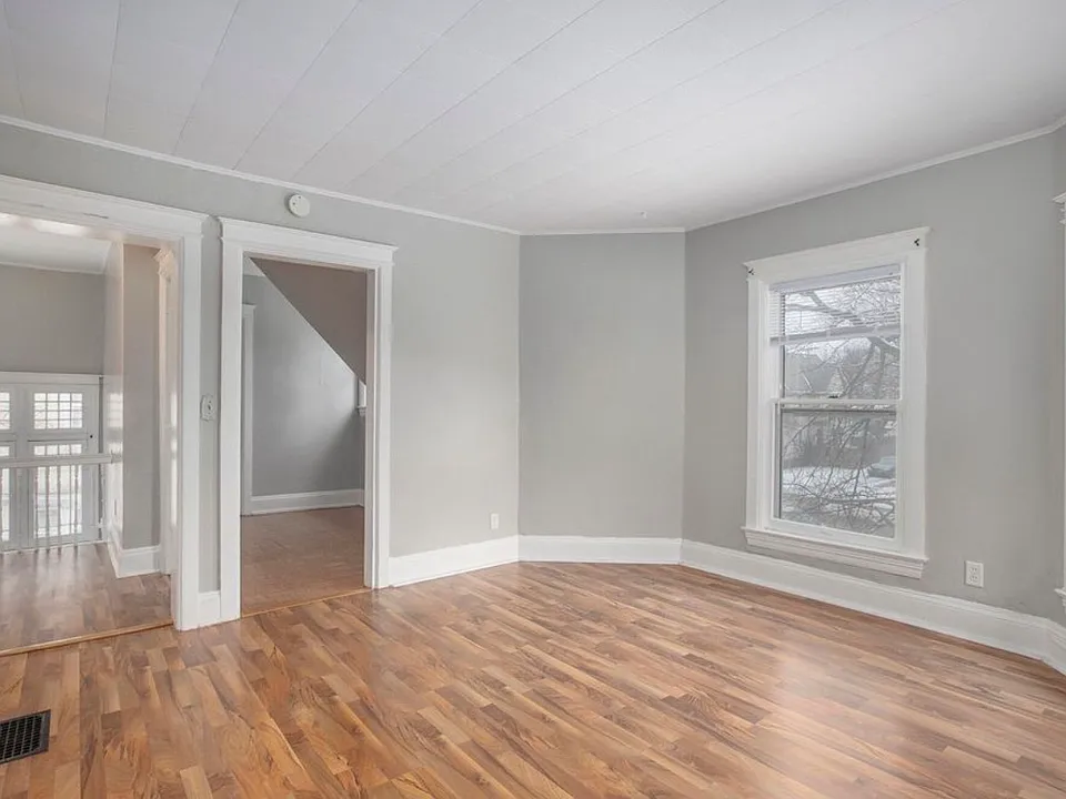 1424 Portage St #2