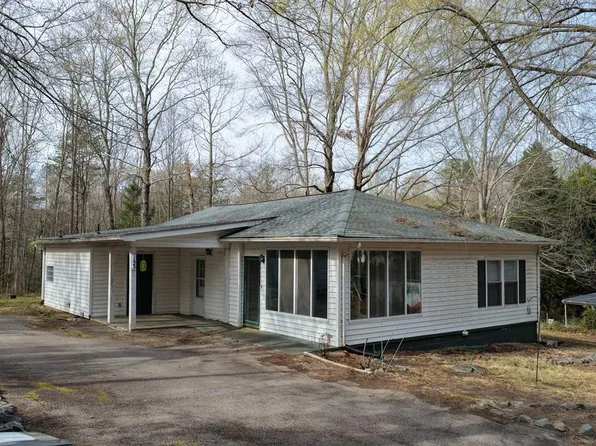 153 James Rd, Danville, VA 24541