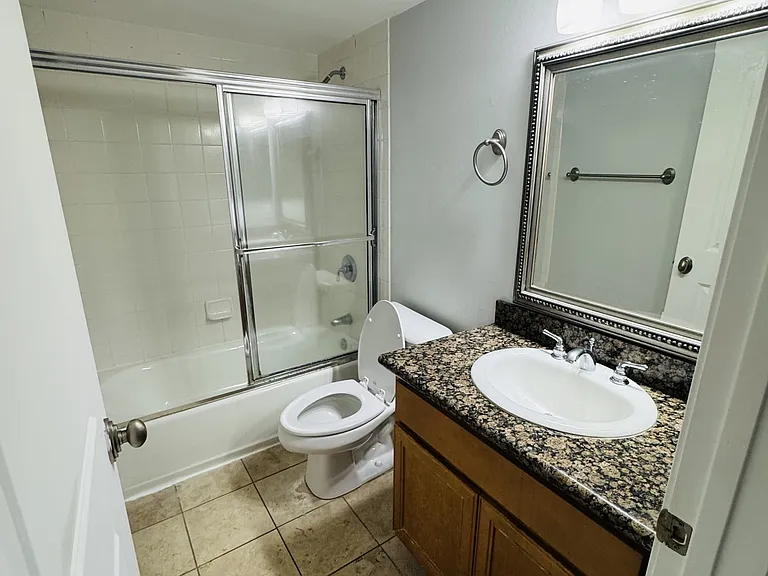 2776 B St #120 — Photo 8