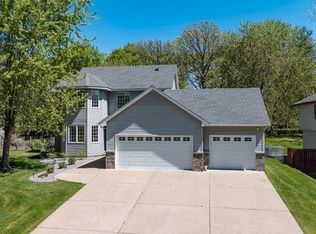 9967 Egret Blvd NW, Coon Rapids, MN 55433