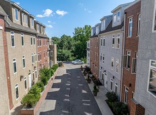 6615 Ridge Ave #102, Philadelphia, PA 19128