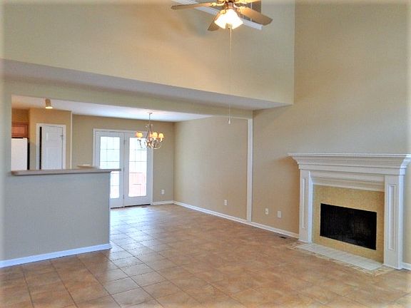 3rd image of 3308 Vinewood Ct