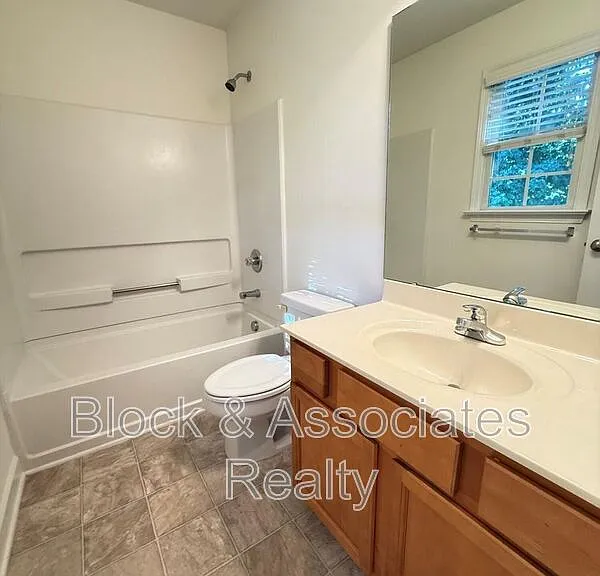 5523 Cottonrose Ln — Photo 21