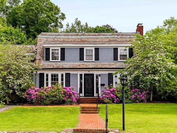 96 Nonantum St, Newton, MA 02458