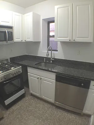 Rented by Newcastle Realty Services | media 16