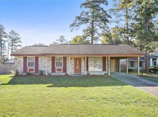 1 Forestwood Ct, Slidell, LA 70458