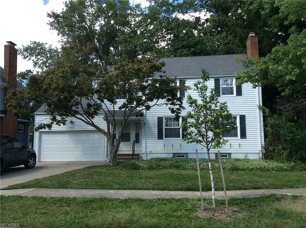 4015 Rosemond Rd photo 1
