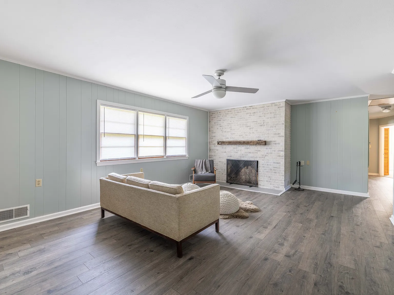 34 Willow Street - 1 — Photo 2